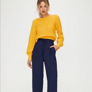 Aritzia Wilfred Katarina Yellow Sweater Size M